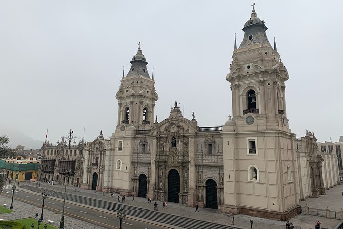 Lima City of The Kings Walking Tour Including Catacombs - A Walking Tour That Mixes Plazas With the San Francisco Catacombs