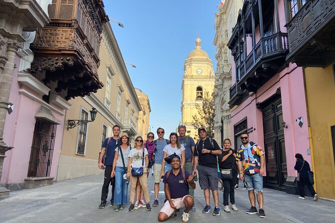 Lima City Tour and Catacombs - Stop 1 at Parque de la Muralla: Lima’s identity in one place