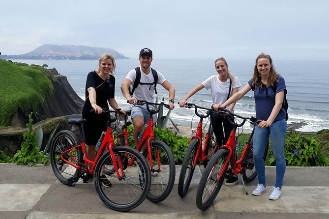 Lima Coastal Bike Tour to Morro Solar & Jesus Statue Viewpoint - Miraflores to the cliffs: when the Pacific becomes part of the route