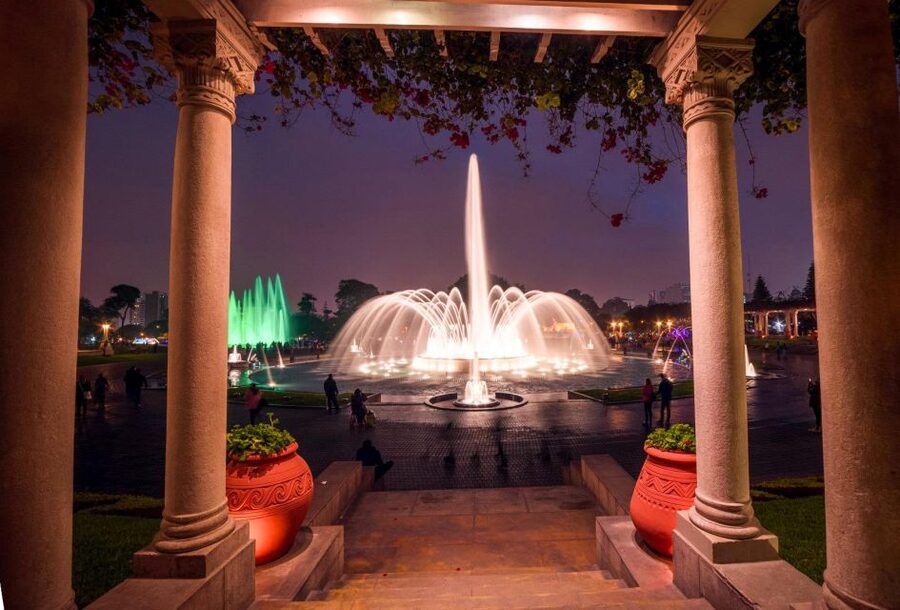 Lima Evening Tour: Magic Water Circuit & Fountain Show - Should You Book This Lima Evening Tour?