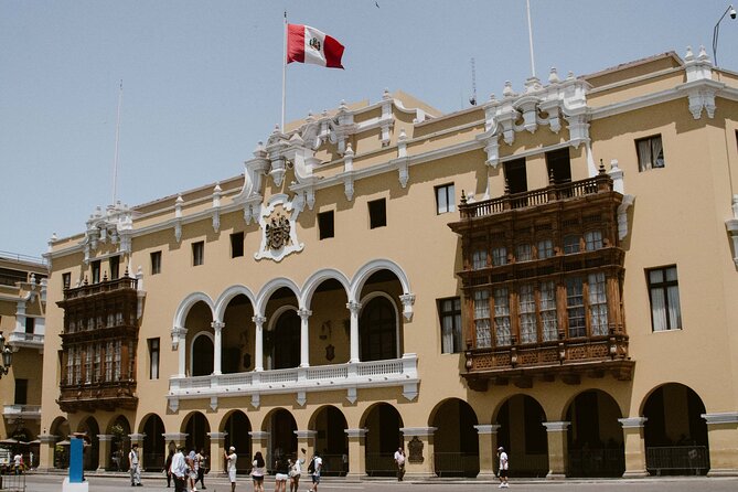 Lima Full Day Exclusive : History, Culture and Lunch Included - Lunch in the historic center: what included likely means for your wallet