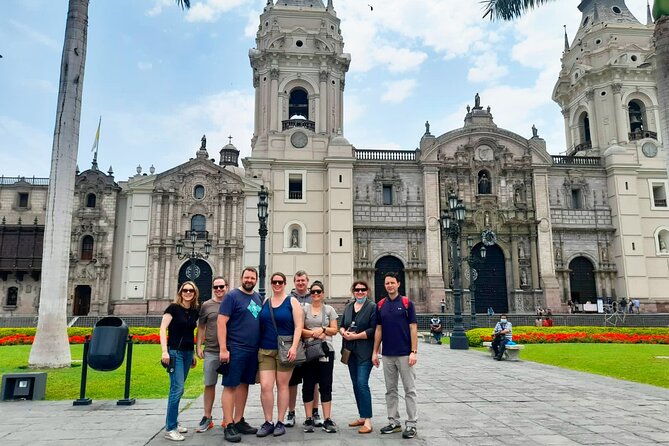 Lima Half-Day City Walking Tour (Small Groups) - Presidential Palace view and the daily guard change moment
