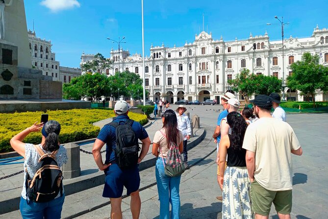 Lima Half-Day City Walking Tour (Small Groups) - Jirón de La Unión: balconies, churches, and the street that pulls you in
