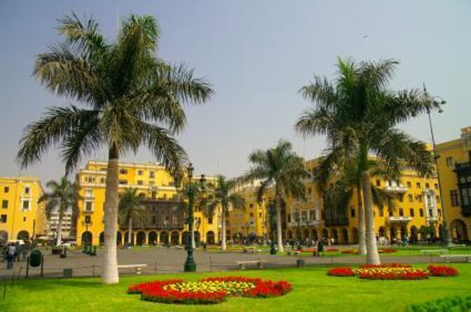 Lima Highlights All-Inclusive - A 7-hour Lima highlights day that helps you read the city