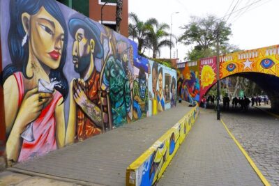 Lima Highlights! – City Tour & Miraflores, Barranco & San Isidro