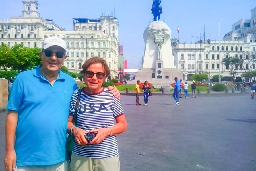 Lima: Historic Downtown, Miraflores & Catacombs Private Tour - Huaca Pucllana: Pre-Inca Lima culture in a modern neighborhood