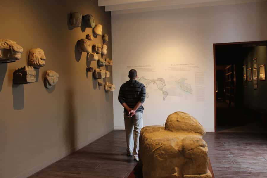 Lima: Huaca Ruins and Larco Museum at Night with Dinner - Key points to know before you go