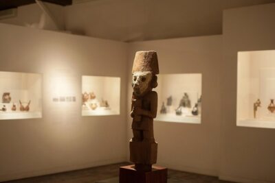 Lima in a Day: City Sightseeing Tour, Larco Museum and Magic Water Circuit