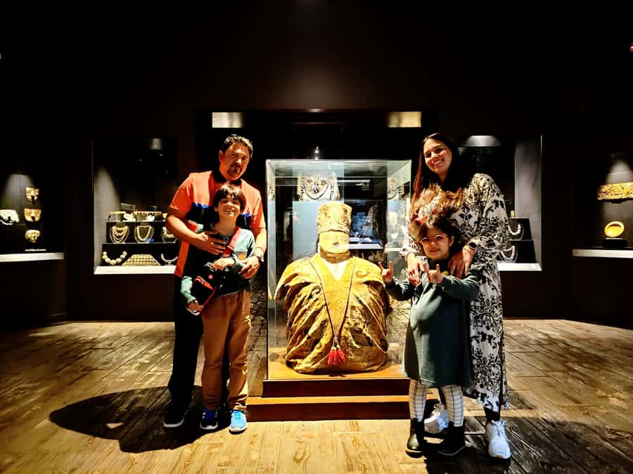 Lima: Larco Museum Entry Ticket & Guided Tour with Pickup - Pickup in Miraflores, Barranco, San Isidro, and the 3-hour timing that fits Lima