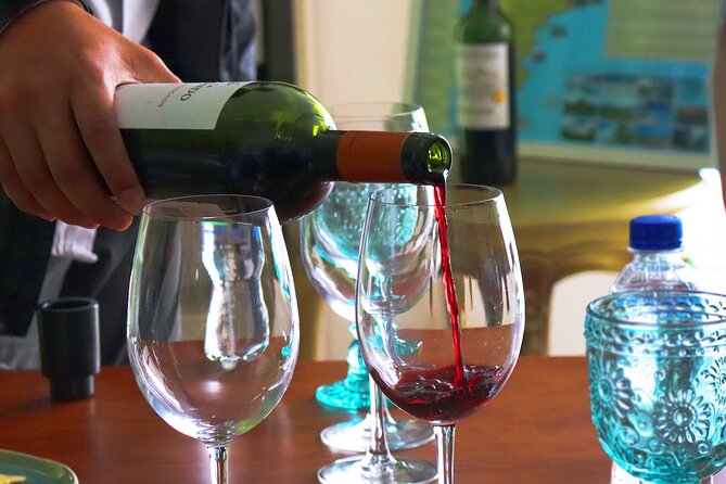 Lima: Local Wine Tour - Miraflores meeting point, then a comfortable, air-conditioned ride