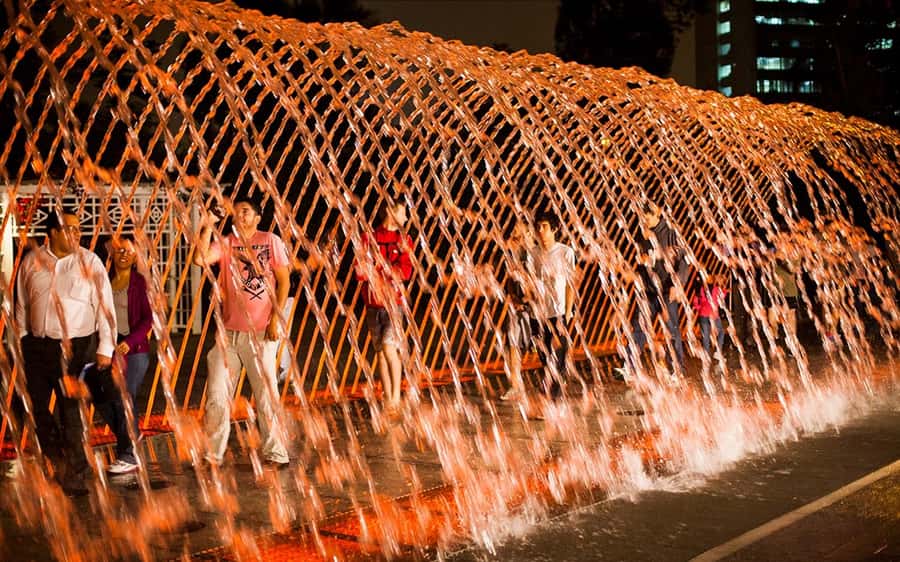 Lima: Magic Water Circuit Tour w/ Transfer & Ticket - Optional Peruvian dinner show: when to add it