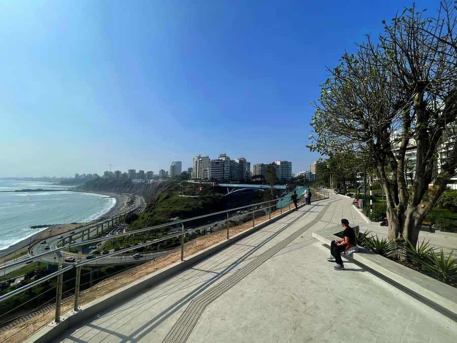 Lima: Miraflores & Barranco Guided Bike Tour - Cost and included extras: why around $29 can feel like a good deal