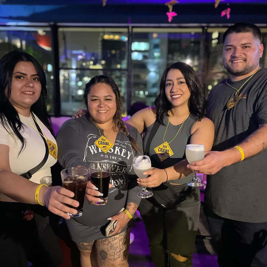 Lima: Miraflores Nightlife Tour with Bar Crawl & Free Shots - Club rules in Miraflores: dress code can be the difference between in and out