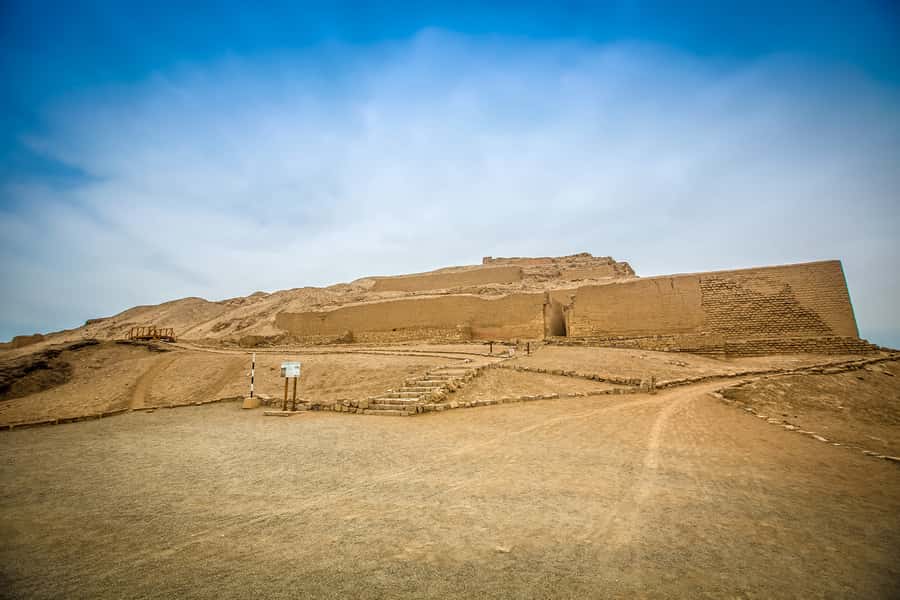 Lima: Pachacamac Ruins & Barranco Half-Day Guided Tour - Barranco Start: Bridge of Sighs and a Bohemian Lima Warm-Up