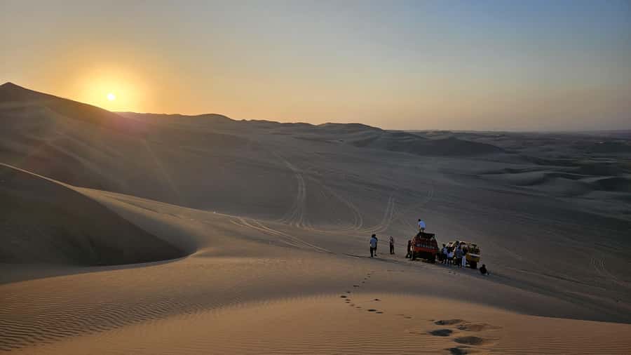 Lima: Paracas & Huacachina Oasis Day Trip with Wine & Dunes - The 4am pickup and the long ride to Paracas