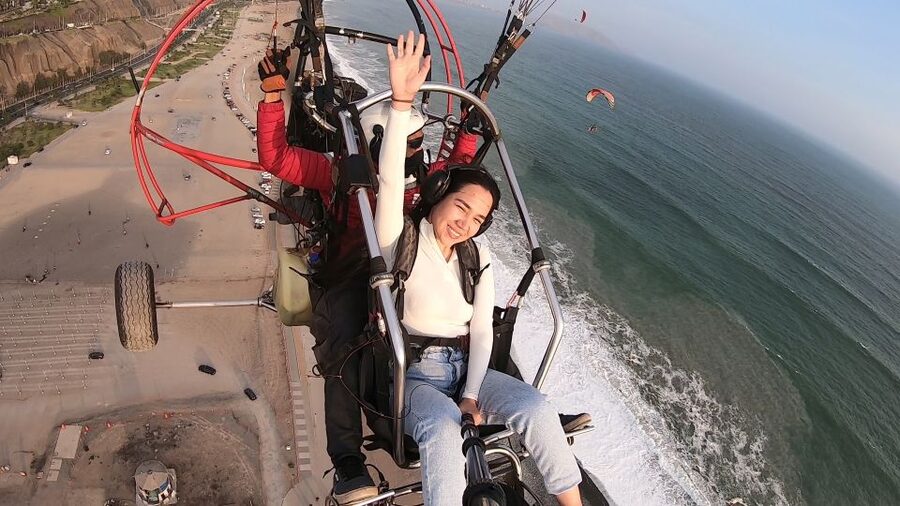 Lima: Paragliding Flight Over Costa Verde Districts - Practical Tips so Your Day Goes Smooth
