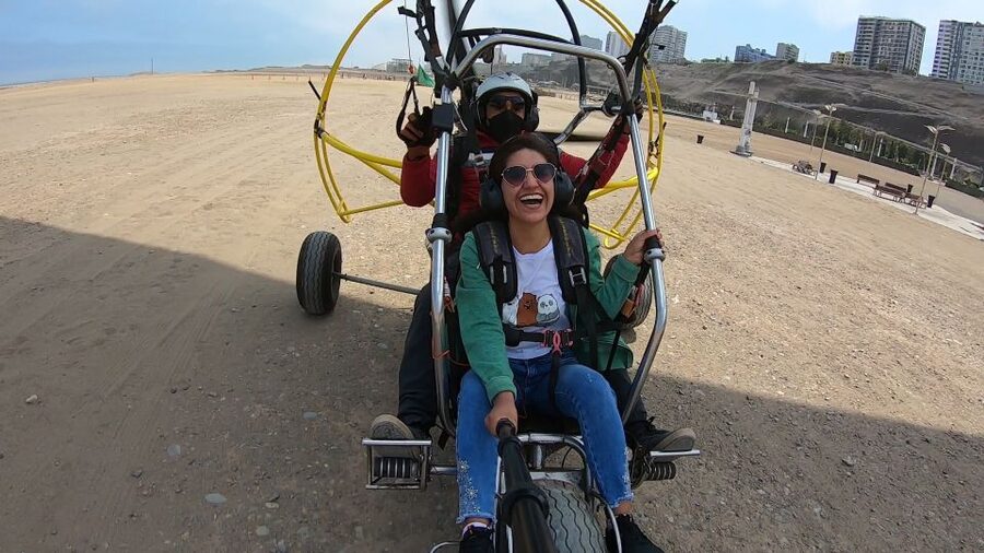 Lima: Paragliding Flight Over Costa Verde Districts - Weather, Timing, and Why It’s Not a Guarantee