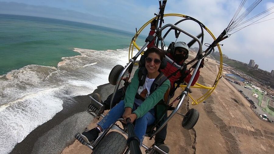 Lima: Paragliding Flight Over Costa Verde Districts - Who This Paragliding Flight Fits Best