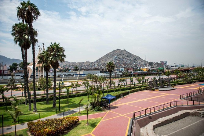 Lima Photo Day Tour - Morro Bay viewpoint and Chorrillos harbor: working waterfront photos