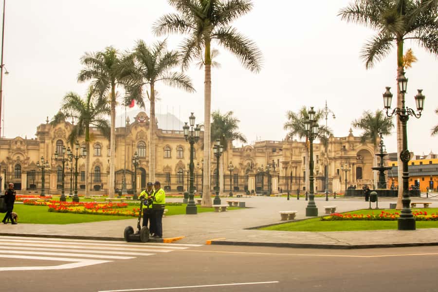 Lima: Private Classic City Tour - Government Palace at Noon: The Guard Change Experience