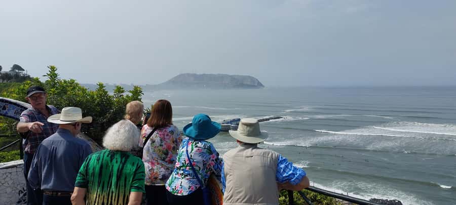 Lima: Shore excursion from the Port of Callao for Cruises - Plaza San Martín, the monastery area, and the historic core stops