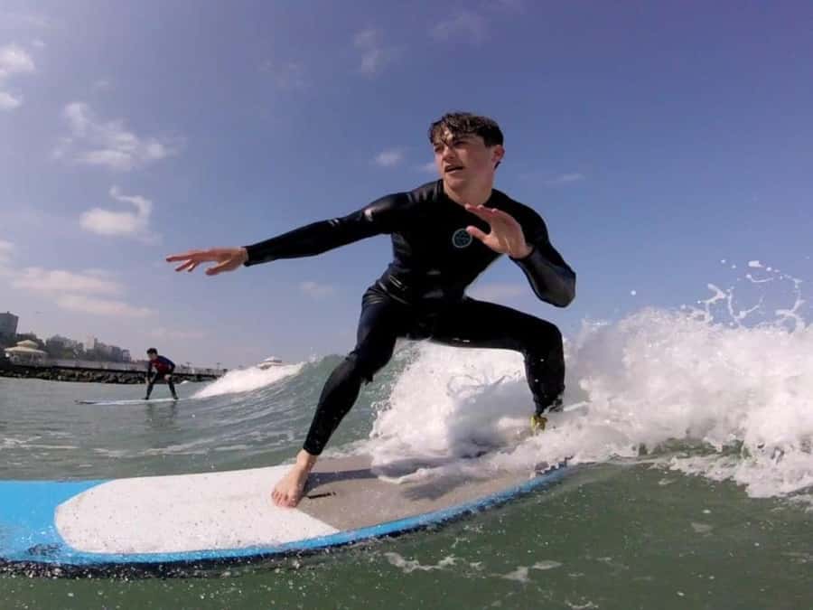 Lima: Surf Like a Pro at Makaha Beach in Miraflores! - Beach warm-up first, the pop-up and safety basics that prevent frustration