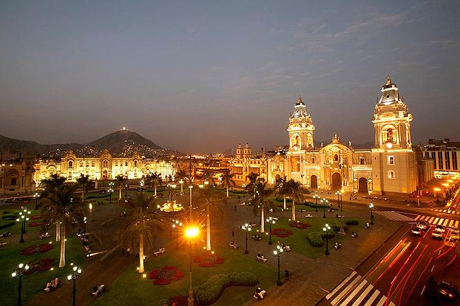 Lima: Water Magic Circuit, Historic Downtown & Catacombs Tour - Circuito Mágico del Agua: Lasers, Music, and 80-Meter Jets in Parque de la Reserva