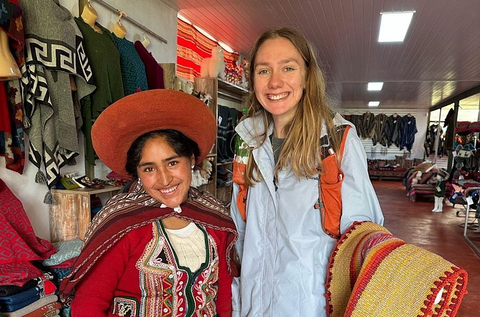Lunch, Llamas & Textiles Experience (Cusco Region): ANDEAN COLORS - Timing, ticketing, and the practical details that keep it smooth