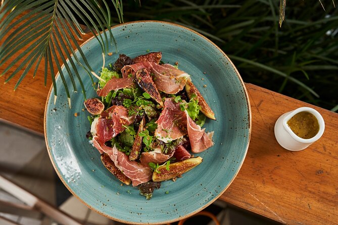 Lunch Menu at Mangos Larcomar restaurant - The pacing: how a 2-hour lunch can still include the sunset