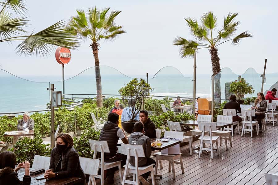 Lunch Menu at Mangos Larcomar restaurant - Who this lunch suits best (and who should consider alternatives)