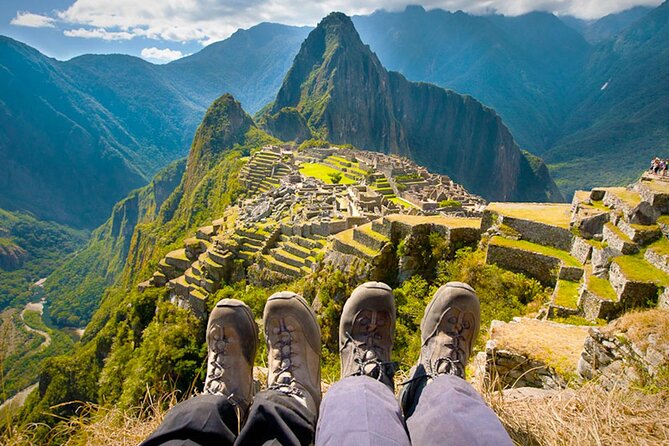 Machu Picchu 1-Day By Panoramic Vistadome Train - Riding to Aguas Calientes: The 2.5-Hour Window to Reset