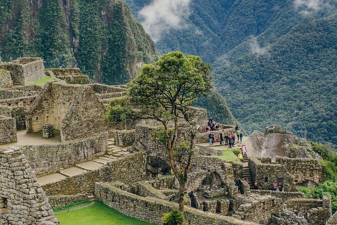 Machu Picchu 2-Day Tour by Train – From Cusco - Ollantaytambo to Aguas Calientes by train, with real Inca “route context”