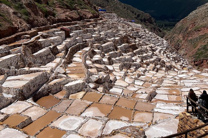 Machu Picchu and the Sacred Valley Express Adventure in 2 Days - Ollantaytambo archaeological park, then the train to Aguas Calientes