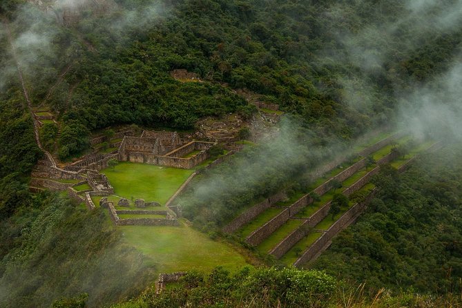 Machu Picchu by Bus with Overnight - 4:30am sunrise hike: what to expect before Machu Picchu