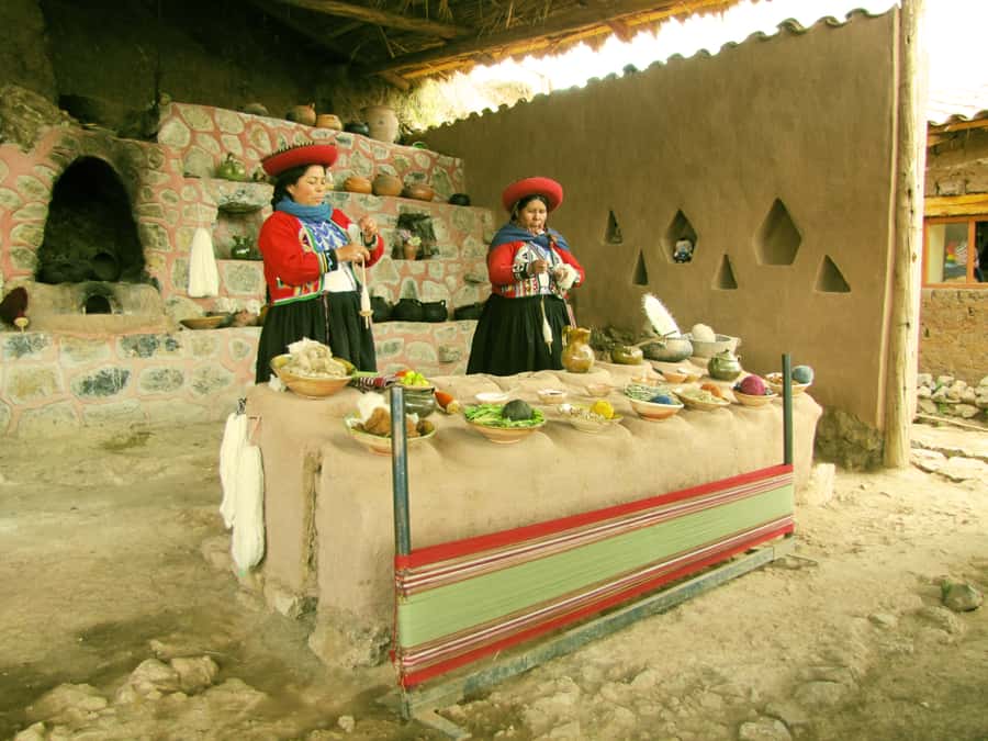 Machu Picchu: Chinchero, Maras, Moray & Machu Picchu 2 days - Aguas Calientes Overnight: Why Staying Makes Day 2 Easier