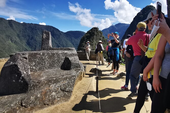 Machu Picchu Full Day Experience from Cusco - Aguas Calientes stop: your buffer town before the ruins