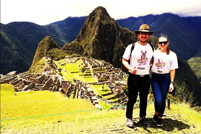 Machu Picchu Full Day Guided Tour - Optional Lunch - Getting into the citadel: entrance control and the first big viewpoint