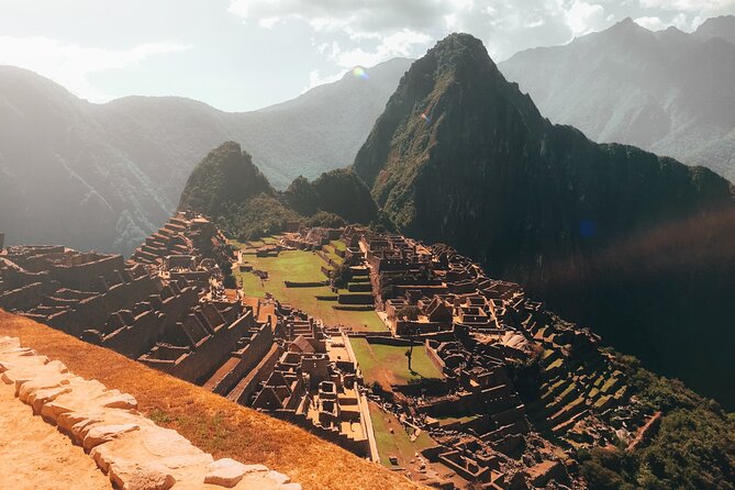 Machu Picchu Full Day Tour from Cusco(Small Groups ) - Train to Aguas Calientes: more than just a ride