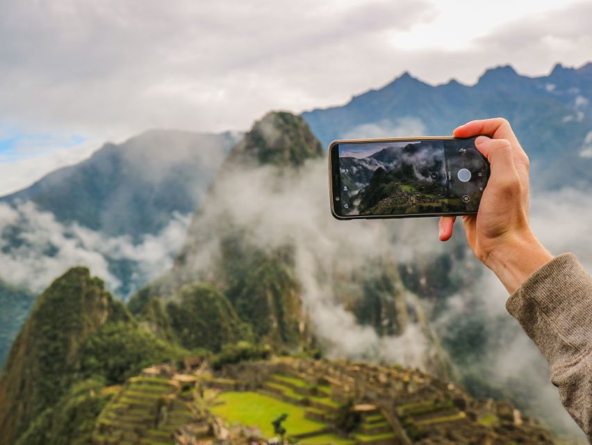Machu Picchu: Full-Day Tour from Cusco with Optional Lunch - Entering Machu Picchu with a guide and a conservation route (Circuit 2 or 3)