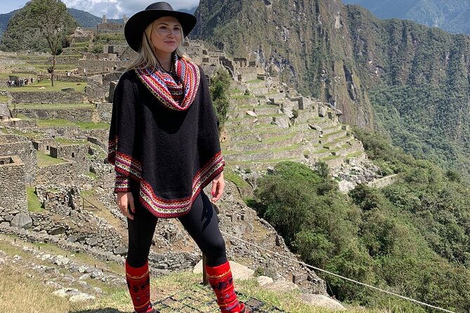 Machu Picchu Full Day Tour from Cusco - The train ride to Aguas Calientes: scenic, but mostly your schedule buffer