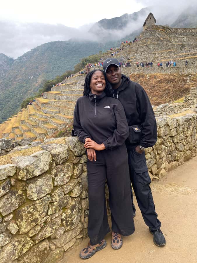 Machu Picchu: historical and photographic guided tour - Entering Machu Picchu: tickets, passport checks, then viewpoints