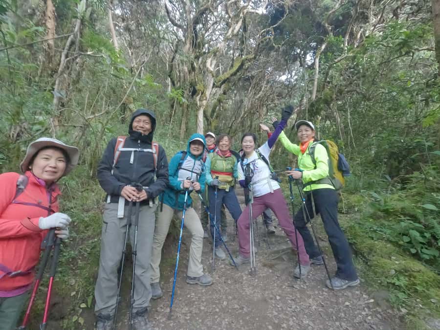 Machu Picchu: Inca Trail 2-Day Overnight Guided Tour - Guides, pacing, and small-group energy (the difference maker)