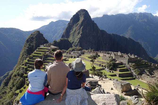 Machu Picchu Private Tour from Aguas Calientes (Tickets included) - Why Your Machu Picchu Day Starts in Aguas Calientes