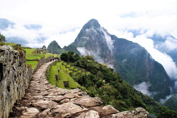 Machu Picchu Tour By Train (2 Days) - Day 2: early bus up, guided 2-hour citadel tour, then your free roaming time