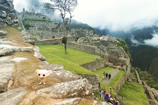 Machu Picchu Tour in 1 Day - Entering Santuario Historico de Machu Picchu: your 3 hours on site