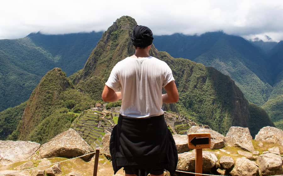 Machupicchu tour by tourist train in 2 days - Cusco to Machu Picchu by tourist train: why this route works