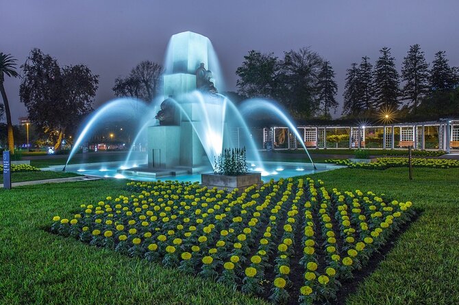 Magic Fountains Park & Bohemian Barranco at Night (Small Group) - What the guides do well: stories that make the places stick