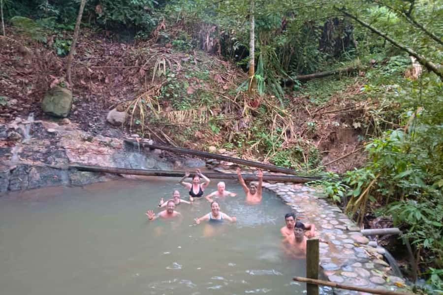 Manu National Park Tours from Cusco 5 Days - Day 2: Madre de Dios River boat ride, Soga de Oro Lodge, and a guided park walk