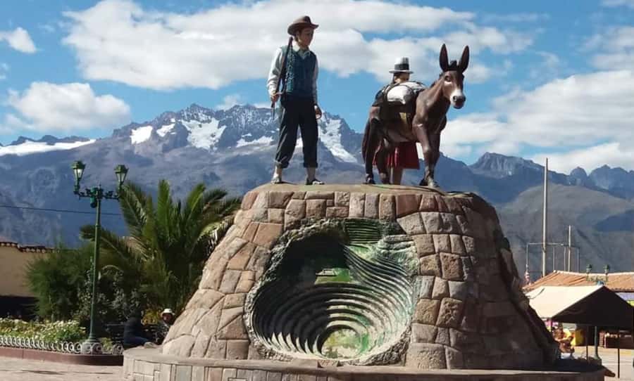 Maras Moray Sacred Valley Tour from Cusco - Moray archaeological park: the Inca climate experiment you can still read today