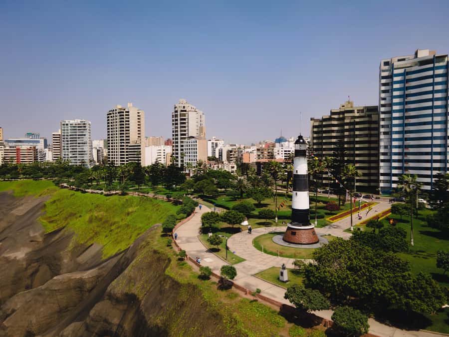 Miraflores: Local Walking Tour & Free eBook - Start at Haití Café, then get your bearings fast in Miraflores